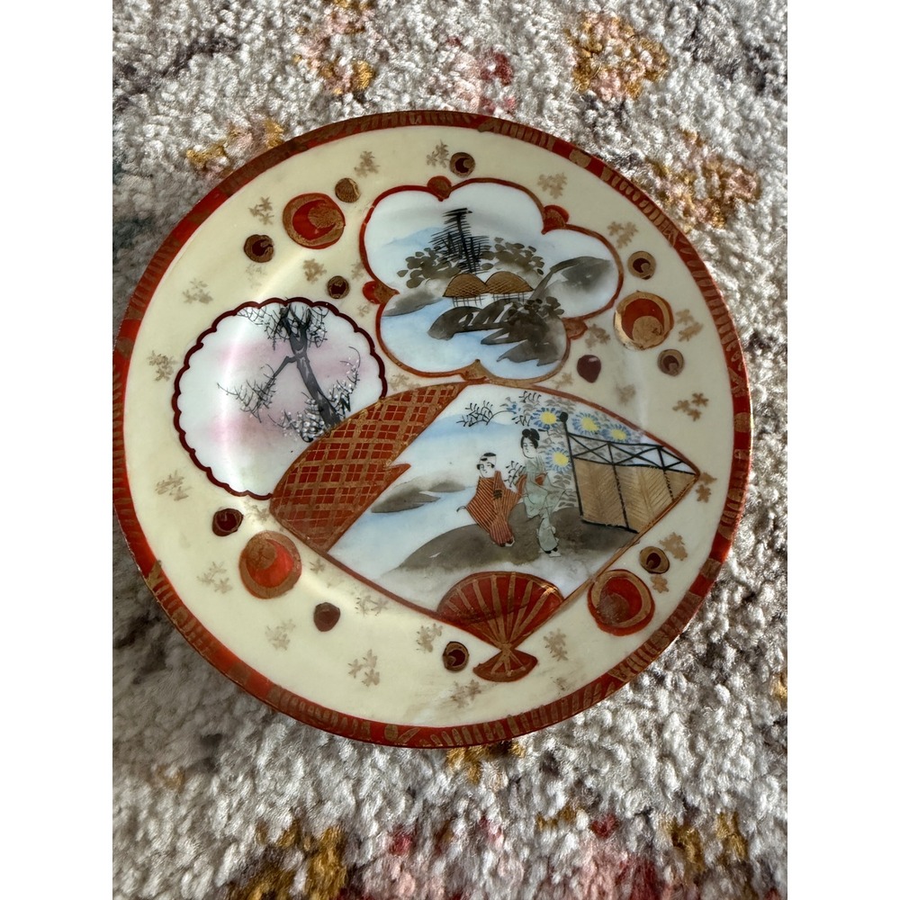 Vintage Japanese Kutani Hand Painted Porcelain Plate Red Gold Gilt 7.25 Inch